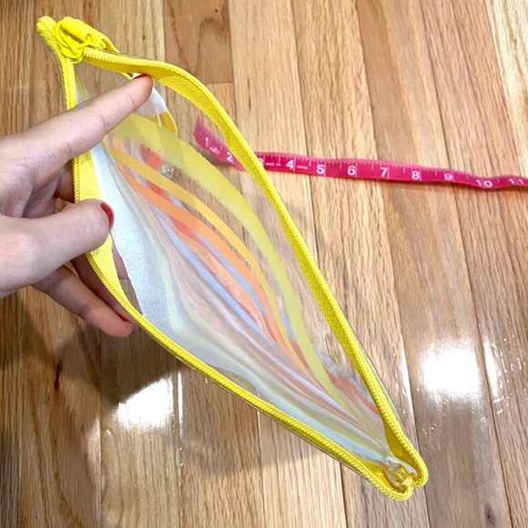 Dermalogica Makeup Cosmetic Bag Clear - Picture 6 of 6